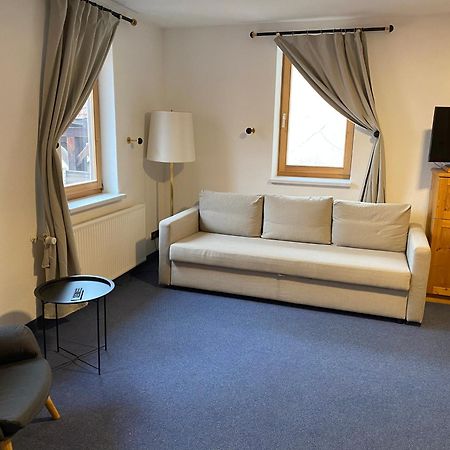 Gasthof Zum Goldenen Schiff - Lehm, Stil & Altstadtflair Marktbreit Luaran gambar